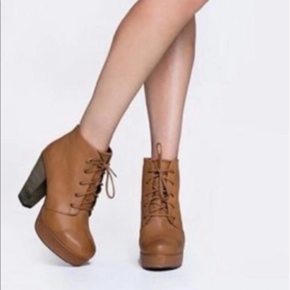 Steve Madden RASPY Heeled Bootie